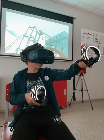 Занятие по программе «VR-реальность».